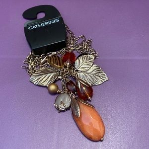 Cathrines necklace!! NWT!